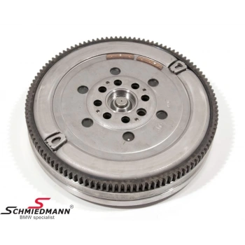 Volan Bmw E87-E46-E90-E91-E60-E60Lcı-E61-E61 Lcı-X3 E83-X3 E83 Lcı M47N-M47N2 05-08 (Oem No: 21207565745)