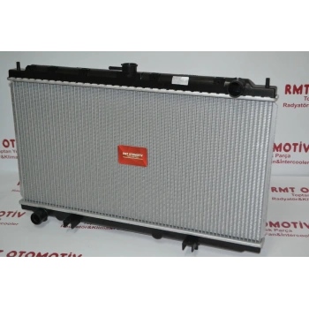 Su Radyatörü Mt : 360X698X16 Japon Prımera (P11) 1.6:2.0 96-01 (Oem No: 21410-2F000)