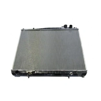 1996-1999 Nissan Pathfinder Su Radyatörü Otomatik 3.3Cc 1Sıra (Radyatör Alt Girişi Solda) (Tw) (Adet) (Oem No:214600W805)