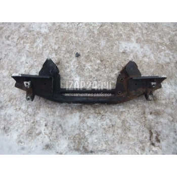 Travers Starex 02-08 Ön (Oem No: 21850-4A400)