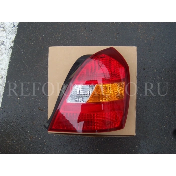 Stop Lambası Elantra 02-03 Sağ (Oem No: 221-1941R-Ue)