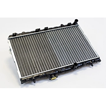 Su Radyatörü M/T 378X668X19 Kore Elantra/Coupe Benzın 2001- (Oem No: 253102D100)