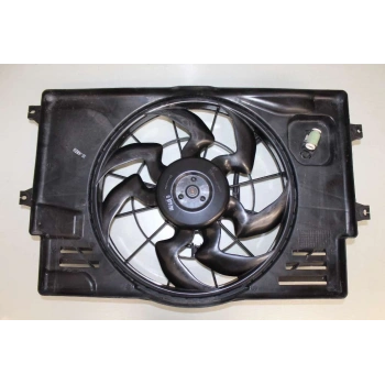 Fan Radyatör Elantra 2016-2018 1.6 I-30 2017 Sonrası  Dizel Dct 7 (Hanon - Hcc) (Oem No:25380-F2200) (Adet)