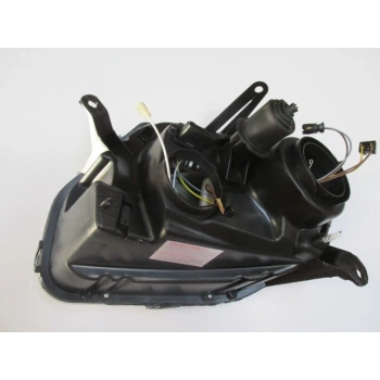 Dacıa Duster- 10/13; Far Lambası Sağ Manuel (İç Aynası Nikelajlı)(H1/H7) 5 Fişli (Ayfar) (Oem No: 260100067R)