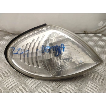 Sınyal Lambası Sag Japon Almera (N16) Benzin 00-02 (Oem No: 26130-Bm415)