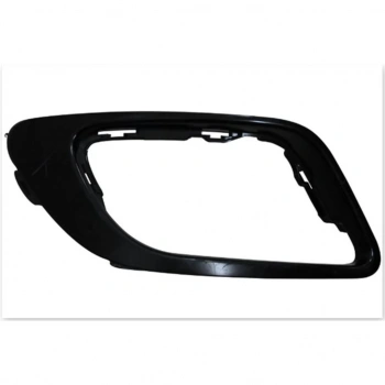 Sis Farı Çerçevesi Fluence Ön Sağ Siyah Sisli (Oem No: 261520694R)