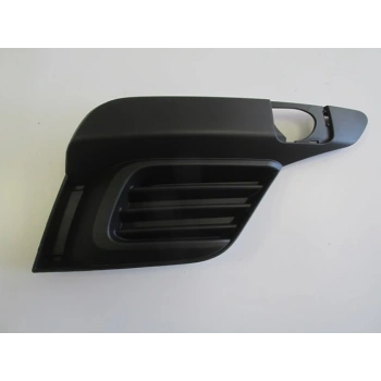 Renault Symbol- 17/21; Sis Lamba Kapağı Sağ (Sis Deliksiz) (Oem No: 263313372R)