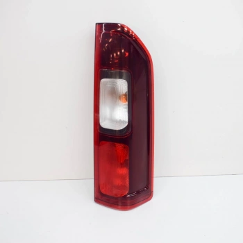 Stop Lambası Sag Duysuz Renault Trafıc Iıı Bm 14- (Oem No: 265504656R)