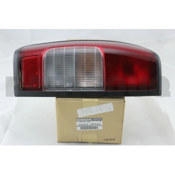 Stop Lambası Pıckup 98-02 D22 / Pıckup 02-12 Skystar Sol (Oem No: 26555-2S425)