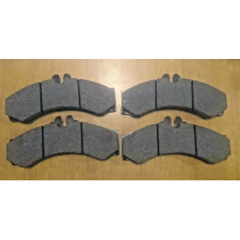 Fren Balata Lt46  97-06 / Sprınter 97-06 Büyük Tip Ön-Arka (Oem No: 2D0698151A)