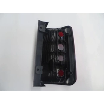 Volkswagen Caddy- 11/15; Stop Lambası Sol Kırmızı/Beyaz (Bagaj Kapağı Yukarıya Açılan)(Mars) (Oem No: 2K5945095P)