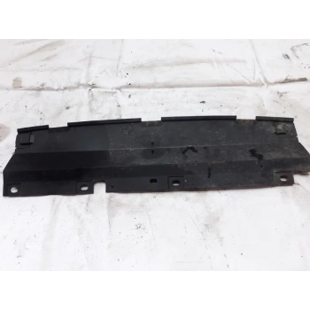 Focus 98  Radyatör Bakaliti Alt  (Oem No:2M51 A8B384 Ab)