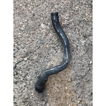 Radyatör Hortumu Ford Mondeo 2.0 Bnz 01-07 (Oem No: 2S71 8260 Ae)