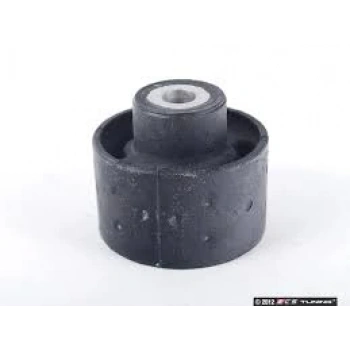 TRAVERS TAKOZU ARKA BMW E39 BM 96-03 (Oem No: 33171093008)