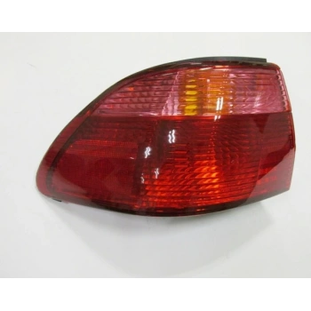 Honda Accord- 99/00; Dış Stop Lambası Sol Kırmızı (Duysuz) (Famella) (Oem No: 33510-S84-G02)