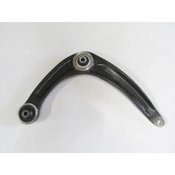 Peugeot 5008- 09/16; Ön Alt Tabla Sağ Burçlu (Salıncak) (Sh) (Oem No: 3521R3)