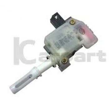 Bagaj Kılıt Motoru 6Nw007546371 Vw Passat-Touareg Bm 97-04 (Oem No: 3B5827061C)