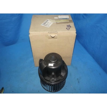 Focus C Max 2003 2011 Kalorifer Motoru Av6N Ca (Oem No:3M5H18456Ad)