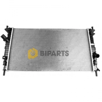 Focus C Max 2003 2011 Su Radyatörü 3M5H 8005 Rk Me3M5H 8005 Tl (Oem No:3M5H8005Tl)