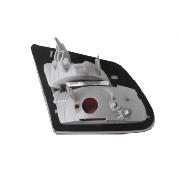 Skoda Superb- 09/12; İç Stop Lambası Sağ Kırmızı/Beyaz (Tw-Y) (Oem No: 3T5945108)