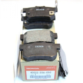 Fren Balatası Arka . Japon Cıvıc (Es) : Cıvıc (Ep, Eu) Hb 01-05 : Cıvıc (Fd, Fb) 06-16 : Crv (Rd) 2.0 02-06 : Accord (Ce) Euro 96-97 : Accord (Ch) 98-02 : S2000 (Ap) 00-07 : Prelude (Bb) 92-01 : Swıft (Ez) 1.6 06-10 1.6 03-05 (Oem No: 43022-S5A-E50)