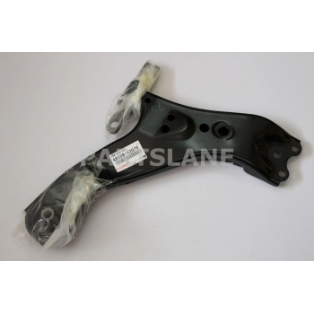 Salıncak Burcu Japon Rav 4 2.0 2.5 18- (Oem No: 48068-42070*)