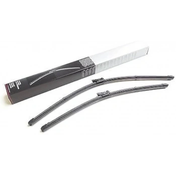 Silecek Süpürgesi Takım A4 04-08 / C -203 / Clc -203 / Clk (Cabrıo) -209 / Seat Exeo (3R2) 15Mm Sürgü 22+22 A933S (550Mm+550Mm) (Oem No: 4B0998002)