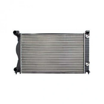 Su Radyatörü Vw A6 Bdx-Ccea-Ccda-Cala 2,8 Tfsı-3,0 Tfsı 05-11 (Oem No: 4F0121251L)