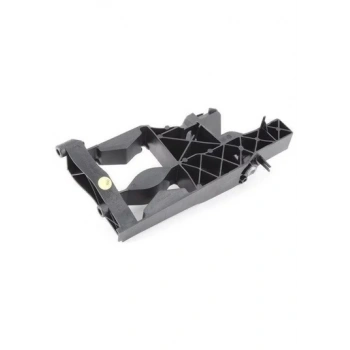 Far Braketi Vw A6 Bm 16- (Oem No: 4G0805608A)