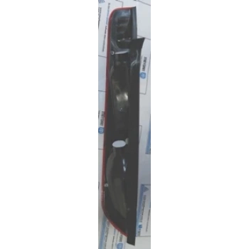 Ford Focus- Hb- 05/07; Stop Lambası Sağ Kırmızı/Beyaz (5Kapı) (Famella) (Oem No: 4M51-13A602-Aa)