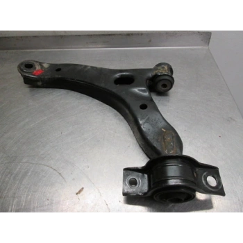 Salıncak Ön Sol Rotılsız Ford Connect B.M 02-13 (Oem No: 4T16 3051 Ab)