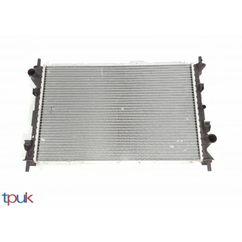 Su Radyatörü (+Ac) Klima Lı Ford Connect 1.8 Tdcı 03-09 (Oem No: 4T16 8005 Ga)