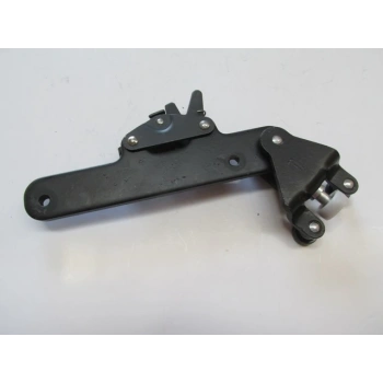 Fıat Doblo- 15/22; Sürgülü Kapı Alt Ray Bağlantısı Sol (Oem No: 52062455)