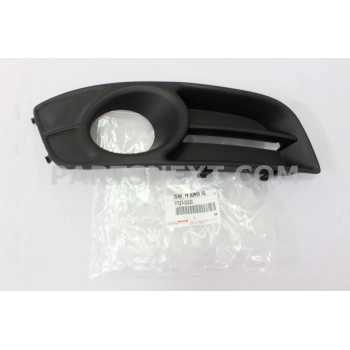 Sis Lamba Kapağı Corolla 04-06 Hb. Sağ (Sis Delikli) (Oem No: 52127-02120)