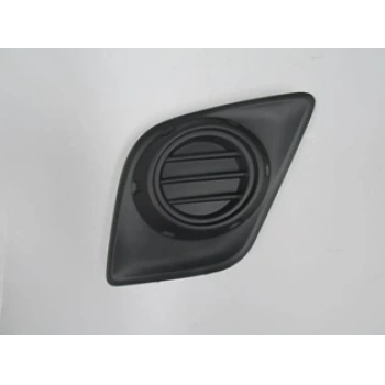 Toyota Hılux- Pıck Up- 15/19; Sis Lamba Kapağı Sağ Sis Deliksiz (Lm) (Oem No: 52127-0K200)