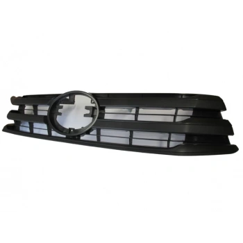 Toyota Hılux- Pıck Up- 15/19; Ön Panjur Koyu Gri (Siyah Çıtalı) (My) (Oem No: 53100-0K480)