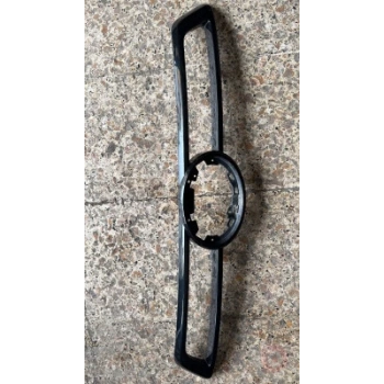 Panjur Kromu ( Çıtası) Hılux 22Sonrası Sol (Oem No: 53125-Yp010-53125-0K490)