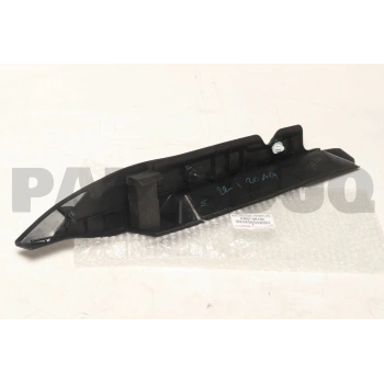 Çamurluk Üst Bakaliti Hılux 15Sonrası Revo Sağ (Oem No: 53807-0K100)