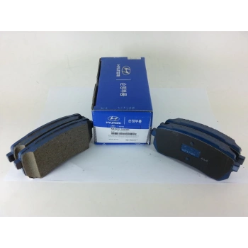 Fren Balatası Arka 583024De00 - 583024Ha00 - 58302A9A00 - 583024Da00 Kore H1/Carnıval/Sorento Dızel 2008- (Oem No: 583023Ja00)