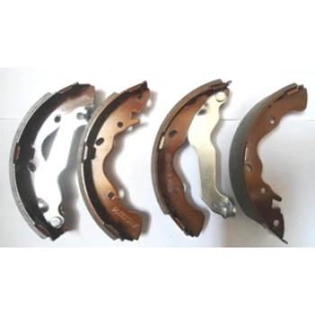 2003-2005 Hyundai Accent Admire Arka Fren Pabucu (101,5X37) (Daıwa) (Adet) (Oem No:5830529A10)