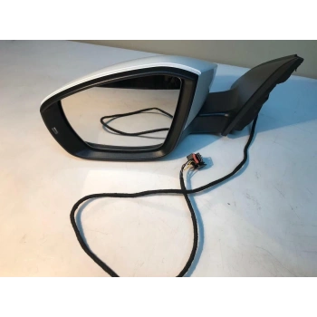 Ayna Dış Dikiz Octavıa 13Sonrası Elektrikli, Isıtmalı, Sinyalli, Astarlı Sol (Oem No: 5E1857507N)