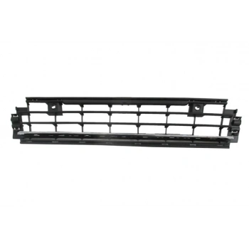 Volkswagen Golf- 8- 21/24; Ön Tampon Panjuru Siyah/Nikelaj Çıtalı (Sensör Delikli) (Tw) (Oem No: 5H0853677F2Zz)