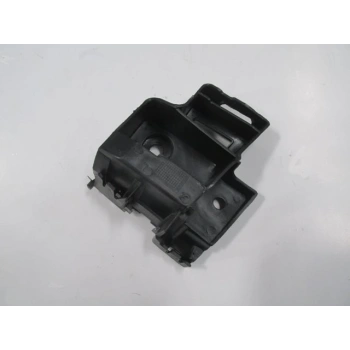 Volkswagen Golf- 6- 09/12; Arka Tampon Bağlantı Braketi Sağ Küçük (Tw) (Oem No: 5K6807394A)