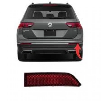 Tampon Reflektörü Arka Sağ Dış Parça Vw Tıguan Bm 20- (Oem No: 5Na945104A)