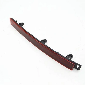 Tampon Reflektörü Arka Sol İç  Parça Vw Tıguan Bm 20- (Oem No: 5Na945105B)