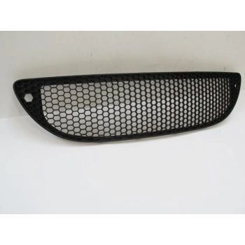 Seat Altea- 04/07; Ön Tampon Panjuru Siyah (Tyg) (Oem No: 5P0853667A9B9)