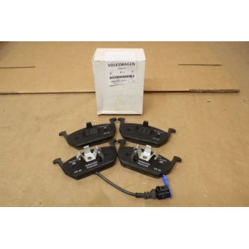 Fren Balata Golf6 12Sonrası / Octavıa 12Sonrası / Leon 12Sonrası Fişli Ön (Oem No: 5Q0698151C)