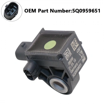 Golf7 2013  Darbe Sensörü  (Oem No:5Q0959651)