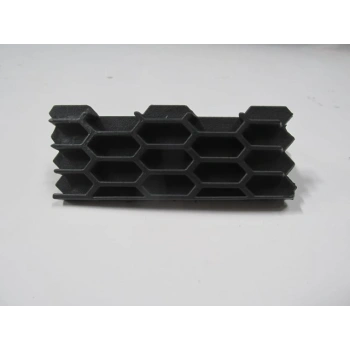 Nıssan Almera- N16- Sd/Hb- 04/06; Ön Tampon Panjuru Alt Kapak (Tw) (Oem No: 622A1-Bn700)