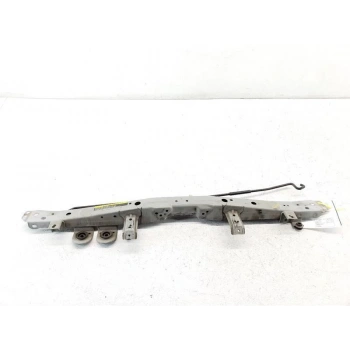 Panel Juke Ön 11-13 Üst (Oem No: 62511-1Km0H)